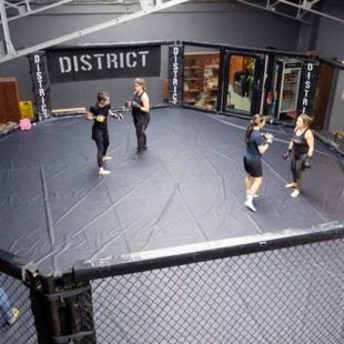 Dans le département, le MMA attire de plus en plus de femmes et d’enfants