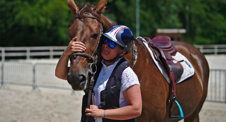 Laurie Descouture, cavalière sport adapté