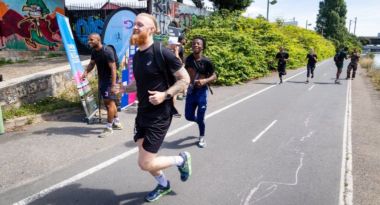 Un pas vers l’emploi : l’insertion par le sport