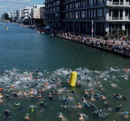 320 nageur·se·s dans le canal de l’Ourcq !