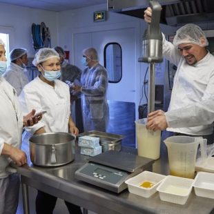 Un atelier de cuisine pour manger plus sain