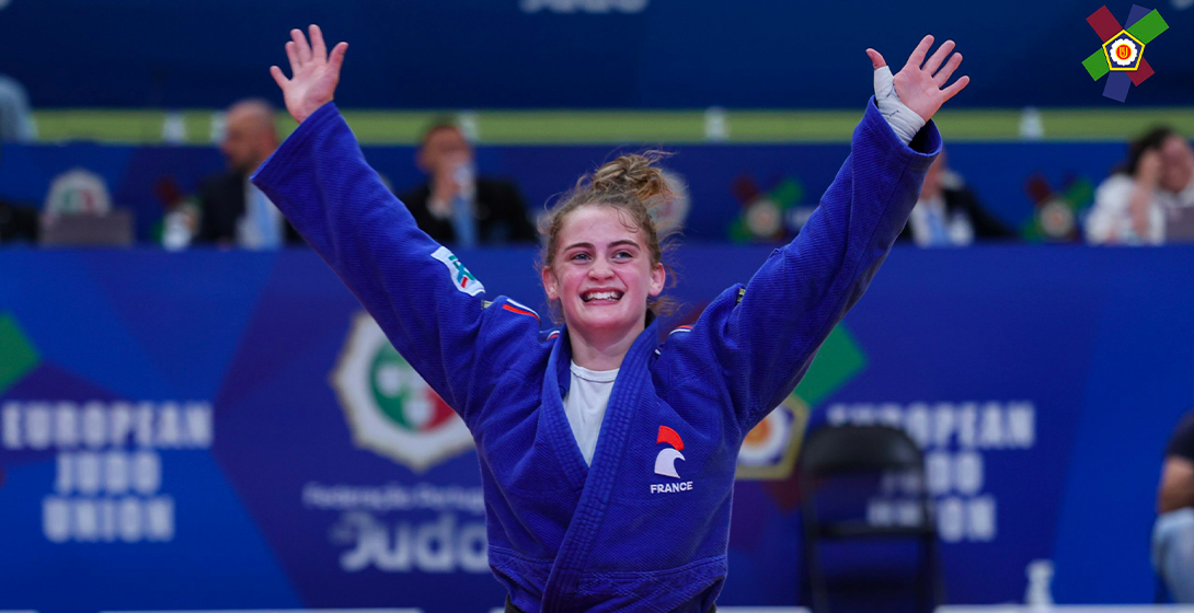 Alyssia Poulange, championne d’Europe cadettes de judo